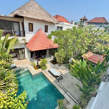 Villa Carissa Seminyak Centre, Bali By Le Ciel Hospitality Exteriér fotografie
